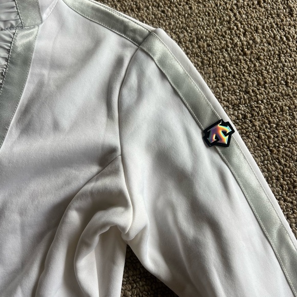 Descente - winter sweatshirt - Picture 2 of 5